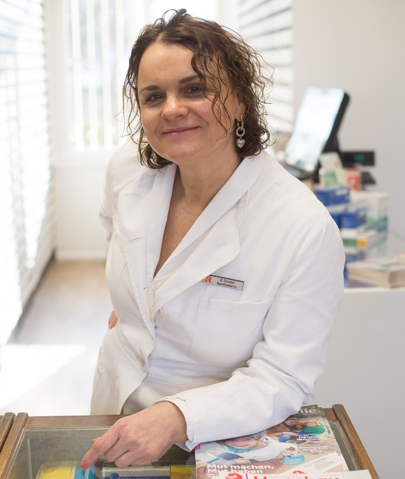 Bettina Seidel, Apothekerin und Inhaberin Bettina Seidel, Apothekerin und Inhaberin